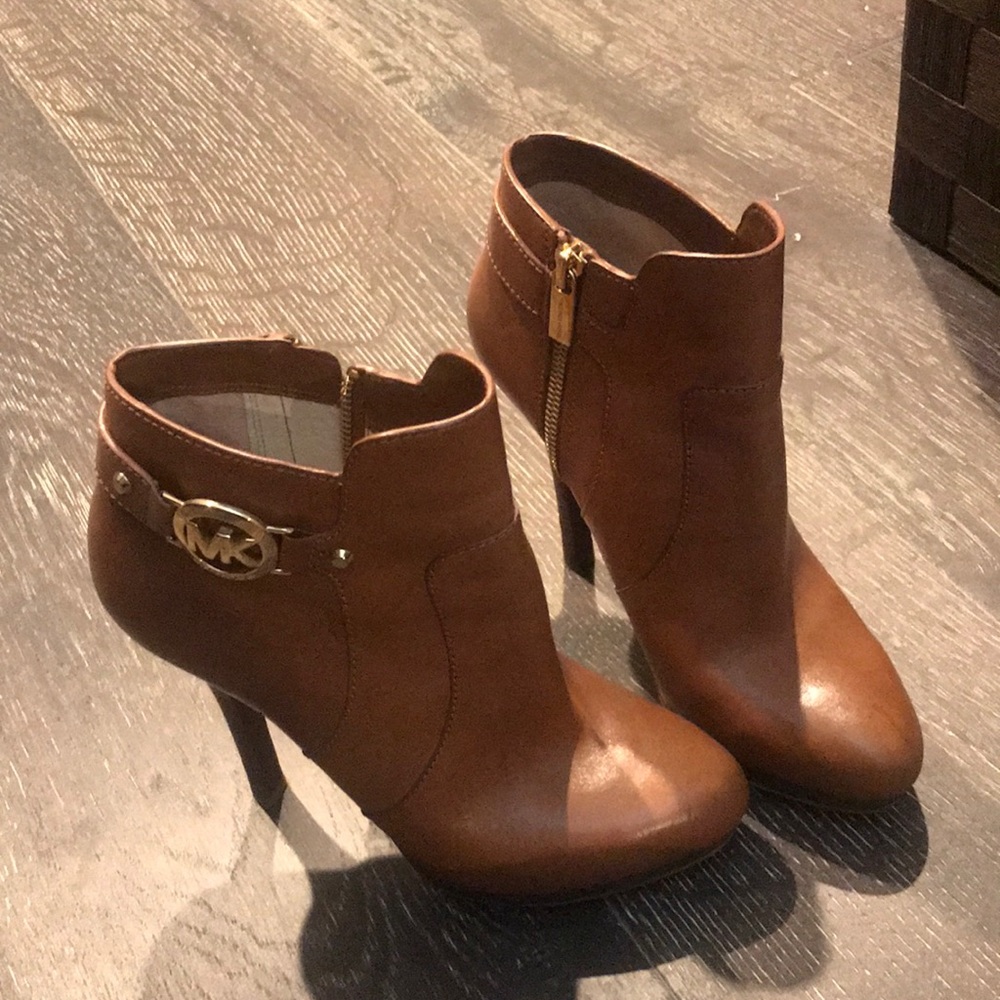 Boots worn once